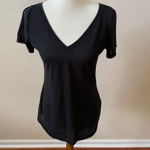 basic distressed v-neck (front + back!) tee